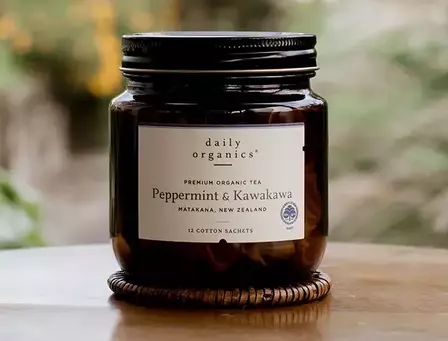 Daily Organics Peppermint & Kawakawa Loose leaf tea jar 40g