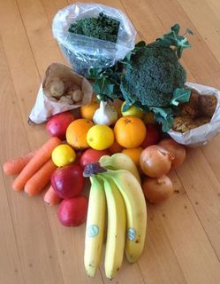 Sign up weekly small seasonal fruit/vege Box